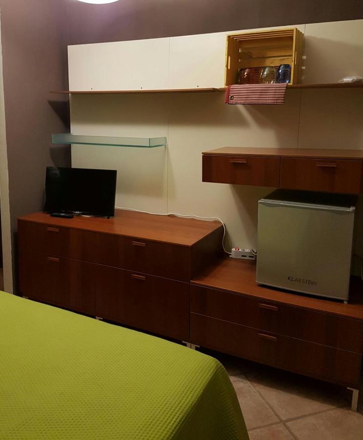 Al 32 Y 3 Bed & Breakfast Alghero Exterior photo